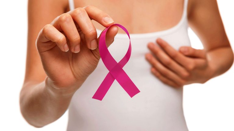 Πόσο πρέπει να πίνουν οι γυναίκες με καρκίνο μαστού