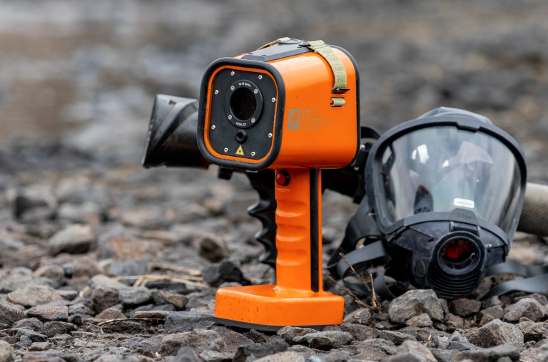 Κάμερα από γραφένιο βλέπει μέσα από τους τοίχους