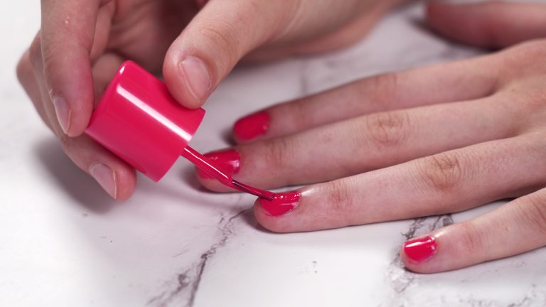 Σώστε το βερνίκι νυχιών σας