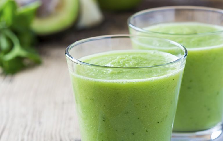 Smoothie με κέιλ και πιπέρι